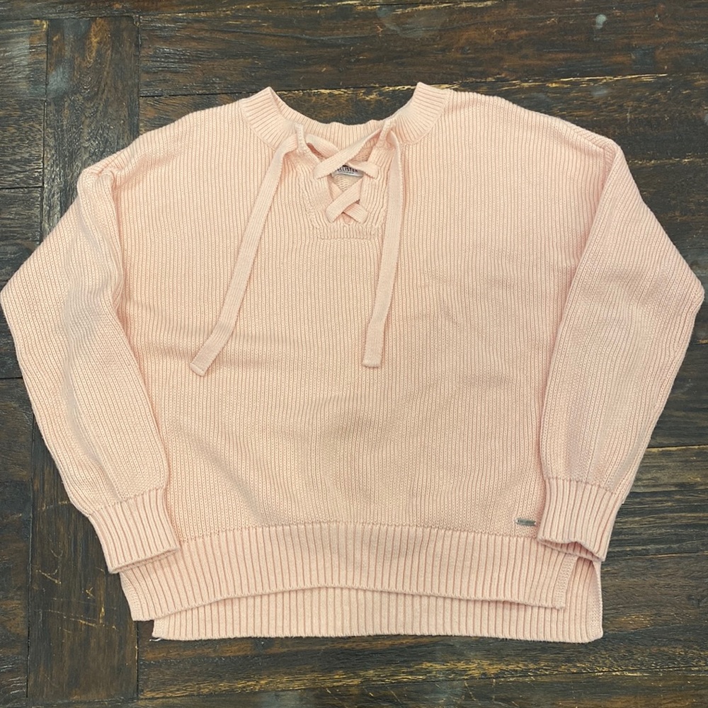 Hollister Light Pink Knit Sweater with Front Tie in a Size Small